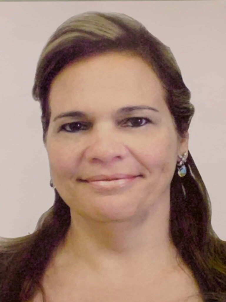 36 – Yara Maria Sandoval Terra Sampaio – Presidente em 2013 e 2014.jpg