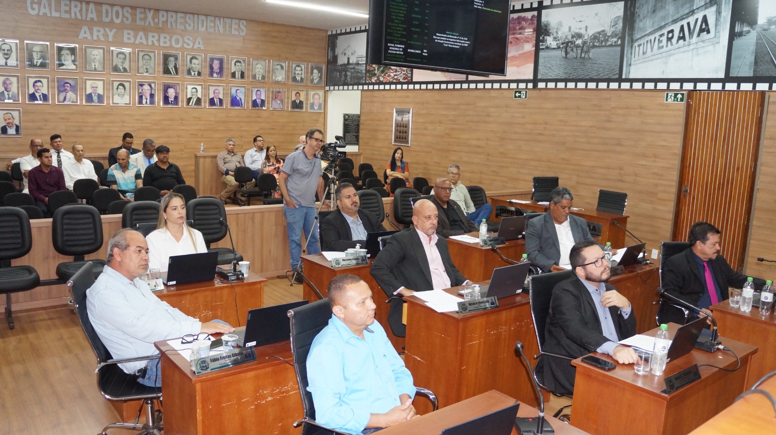 Aprovado Título de Honra Ao Mérito para ex-vereadora 