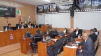 Câmara aprova projetos, requerimentos e moções
